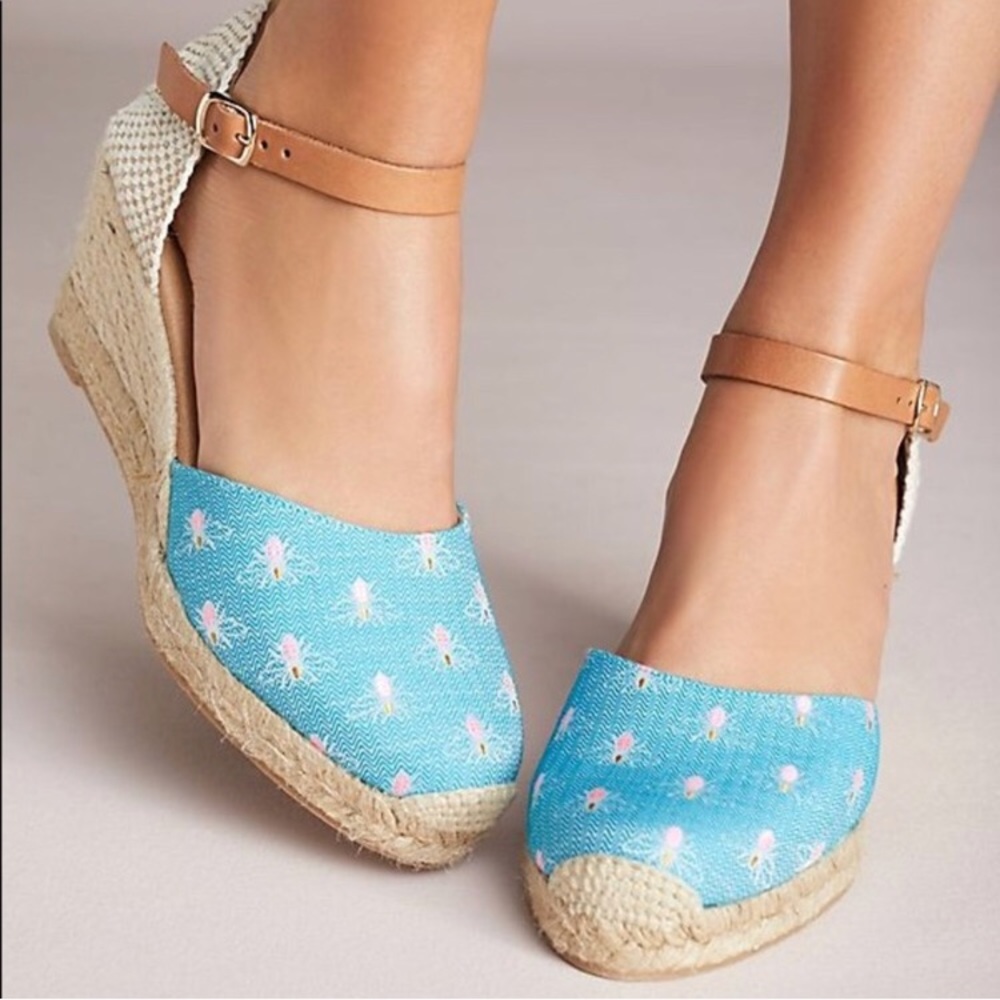 NEW Anthropologie Critter Wedges